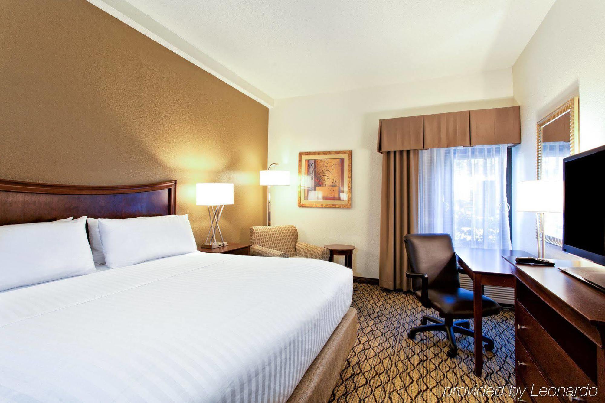 Holiday Inn Express Tampa-Brandon By Ihg Kültér fotó